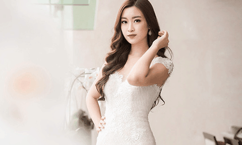 Cận kề ngày thi, Hoa hậu Mỹ Linh mất liên lạc trong mưa lũ ở Yên Bái