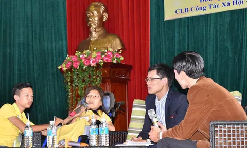 Sống như một đóa hoa...