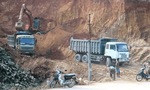 Cần làm rõ san ủi mặt bằng ở xã Thắng Quân