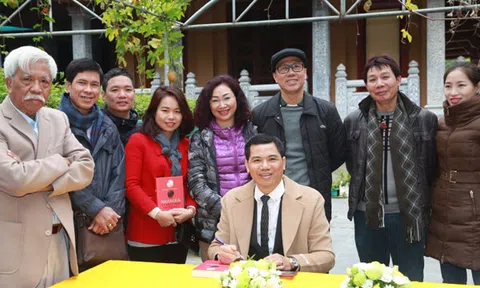 Ra mắt sách "Nhân quả và phật pháp nhiệm màu" tập 2