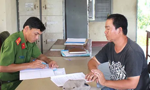 Cần làm rõ vụ hành hung nhà báo tác nghiệp tại Thạnh Hóa, Long An