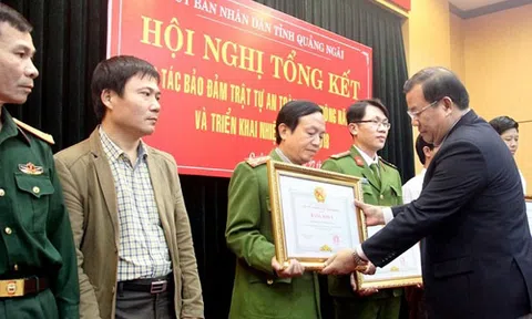 Quảng Ngãi: Năm 2017, TNGT giảm cả 3 tiêu chí về số vụ, số người chết và bị thương