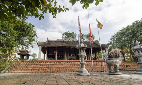 Bí ẩn giếng thần không đáy nơi ngôi miếu thiêng