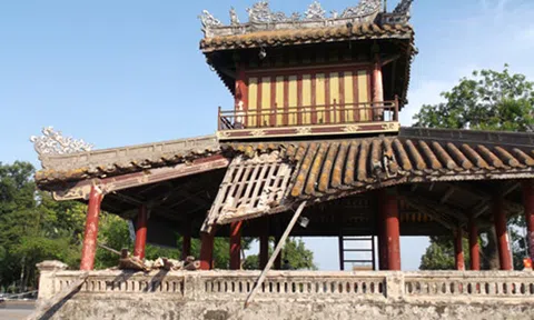 Nhiều di tích “nằm cấp cứu“ chờ vốn