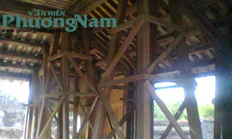 T.T Huế: “Bỏ rơi”… lăng ba Vua?