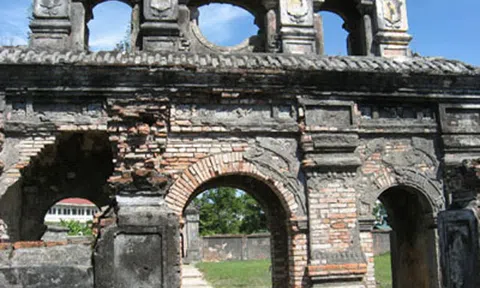 Hàng trăm công trình trong quần thể di tích Cố đô Huế xuống cấp nặng chưa được trùng tu: Kinh phí chỉ là một phần?