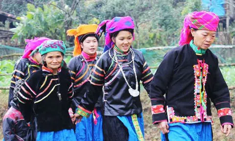 Truyền dạy văn hóa phi vật thể của các dân tộc thiểu số tại Hà Giang và Lai Châu