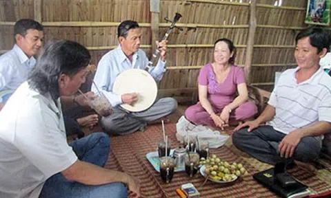 Đờn ca tài tử Nam bộ: Bảo tồn từ bản sắc