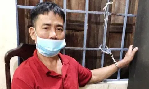 Khởi tố 7X hung hãn dùng dao đâm thủng ruột Đại úy Công an