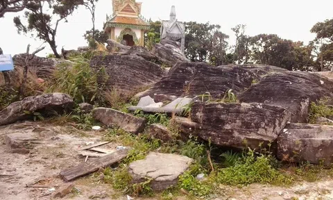 Những ám ảnh kinh hoàng về trùm phỉ Bảy Đởm vùng thất sơn - Giai thoại về chiếc nanh heo lục chiếc (Kỳ 6)