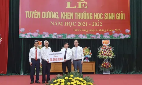 Vĩnh Phúc: Vĩnh Tường tuyên dương, khen thưởng 400 học sinh giỏi tiêu biểu