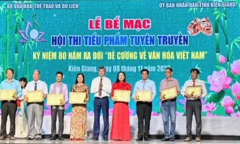 Kiên Giang: Trao giải Hội thi tiểu phẩm tuyên truyền Kỷ niệm 80 năm ra đời “Đề cương Văn hóa Việt Nam”