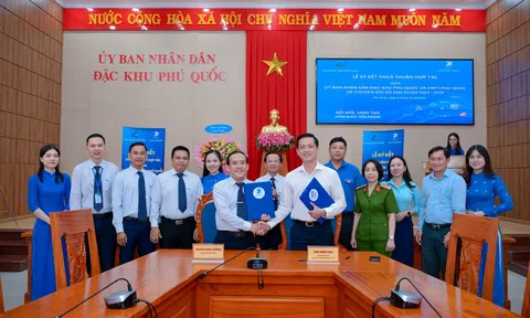 Đặc khu Phú Quốc và VNPT Phú Quốc ký kết hợp tác chuyển đổi số giai đoạn 2025 - 2030