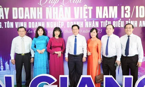 An Giang họp mặt kỷ niệm Ngày Doanh nhân Việt Nam 13/10