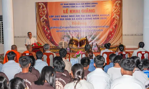 Xã Kiên Lương mở 2 lớp dạy nhạc Ngũ âm Khmer, góp phần gìn giữ di sản văn hóa