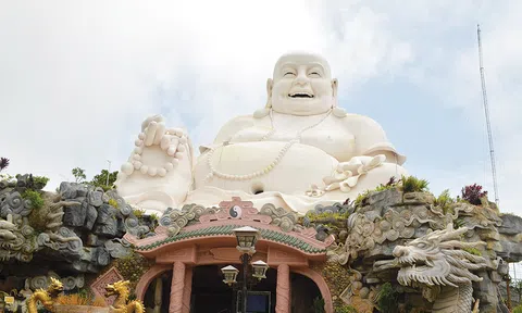 Vùng đất có nhiều danh thắng và nền văn hóa đặc sắc đã tạo cho An Giang sức hút hấp dẫn