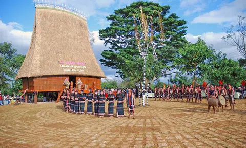 Thành phố Pleiku: Bảo tồn và phát huy giá trị làng truyền thống