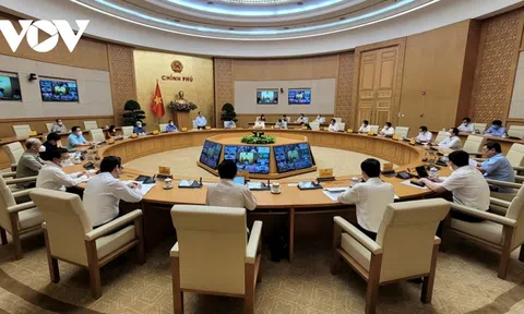 Thủ tướng Chính phủ Phạm Minh Chính: Phòng dịch vẫn là chính, là cơ bản, chiến lược, lâu dài