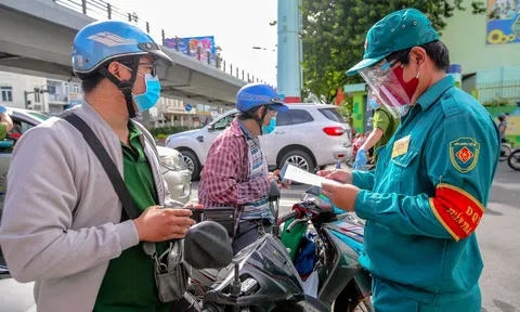 Hà Nội: 6 nhóm đối tượng dự kiến được cấp giấy đi đường sau ngày 6/9