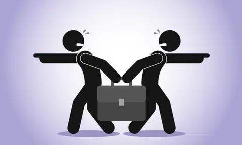 Bất đồng quan điểm - từ “bình thường” đến “bất thường”