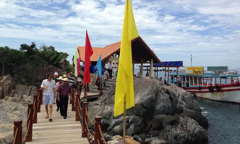 Xây dựng và quảng bá hình ảnh du lịch Nha Trang - Khánh Hòa