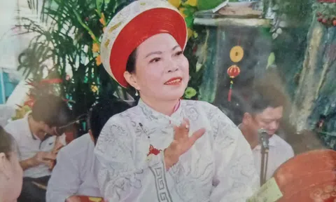 Nghệ nhân, đồng thầy Phạm Thị Dung - Nhất tâm phụng sự Phật Thánh