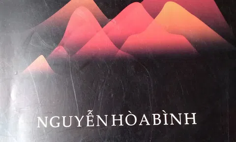 Cảm hứng về sự sống và tình yêu qua tập thơ LƯẢ THAN