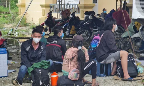 Những đoàn người hồi hương và tâm tình của ông Phương Quảng Ngãi