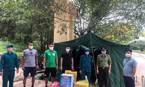 CLB Hải Nam Vĩnh Yên chung tay ủng hộ phòng, chống Covid-19