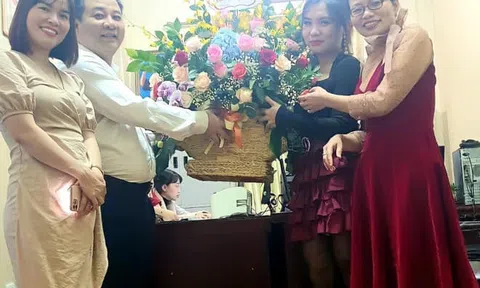 Chuyên trang Phương Nam - Tạp chí điện tử Văn hóa và Phát triển chúc mừng ngày phụ nữ Việt Nam 20/10