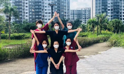 Những “đóa hồng mạnh mẽ” giữa tâm dịch