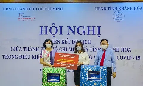 Hội nghị liên kết du lịch giữa Khánh Hòa - TP. Hồ Chí Minh thích ứng an toàn với dịch Covid-19