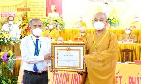 Thượng tọa Thích Huệ Công làm Trưởng Ban Trị sự Giáo hội Phật giáo Việt Nam Quận 8 nhiệm kỳ 2021 - 2026