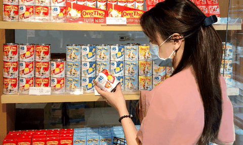 Bình thường mới, người tiêu dùng nhân đôi niềm vui khi bất ngờ trúng 1 lượng vàng từ chương trình “Uống sữa Ông Thọ, trúng vàng”