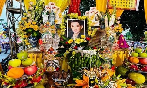 Đại lễ cầu siêu cho nạn nhân Covid-19 và cố ca sĩ Phi Nhung