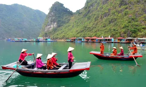 Xây dựng các sản phẩm du lịch từ giá trị văn hóa vạn chài trên Vịnh Hạ Long