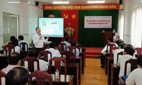 Trà Vinh tổ chức lớp tập huấn quản lý tài nguyên du lịch và xây dựng sản phẩm du lịch