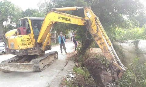 Xã Bình Mỹ quyết tâm làm thông thoáng dòng chảy hệ thống kênh rạch trên địa bàn