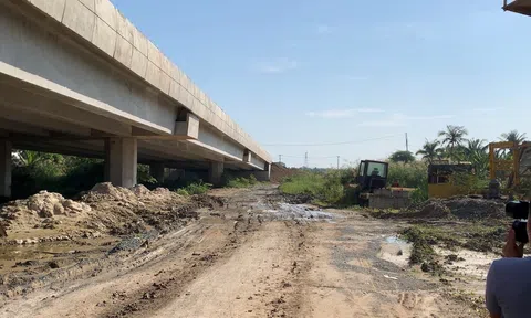 Công trình cao tốc Trung Lương - Mỹ Thuận: Một số nhà cung cấp “dở khóc dở cười”!