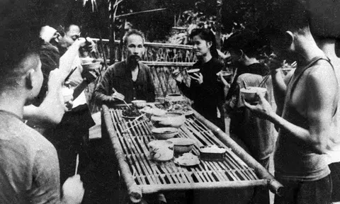 200 hình ảnh, hiện vật kể về thời khắc lịch sử Toàn quốc kháng chiến