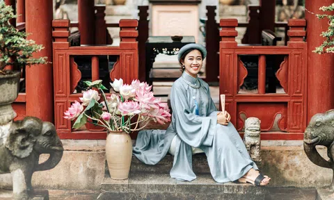 Nữ lãnh đạo quyền lực của Tập Đoàn Unicare gây sốt với bộ ảnh cổ trang