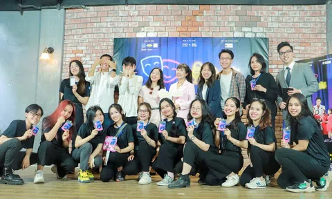 Gánh cười - hành trình nhìn nhận và tiếp nối hài kịch Việt