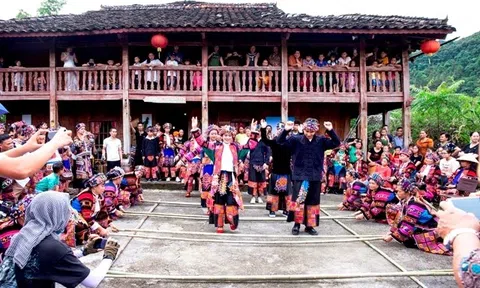 Kiên Giang bảo tồn, phát huy giá trị dân ca, dân vũ, dân nhạc của các dân tộc thiểu số gắn với phát triển du lịch