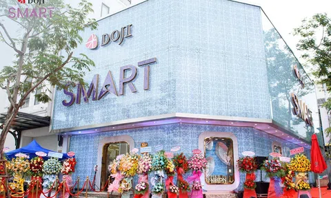 DOJI Smart ra mắt trung tâm thứ hai tại Đà Nẵng, khách hàng thích thú trải nghiệm