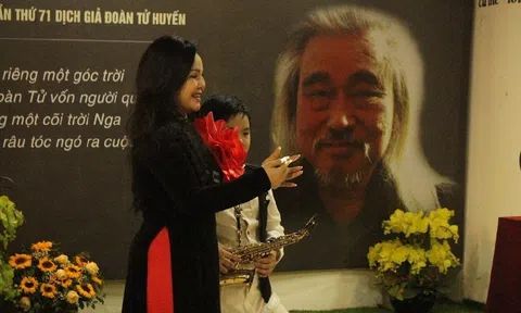 Hai cuốn sách “Nghệ nhân và Margarita” của dịch giả Đoàn Tử Huyến có giá 83 triệu đồng