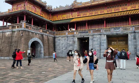 Thừa Thiên Huế và Đà Nẵng hút khách tham quan du lịch dịp Tết Nguyên đán Nhâm Dần