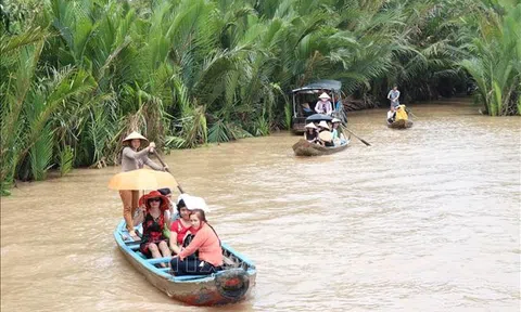 Tín hiệu vui từ ngành "công nghiệp không khói" xứ Dừa