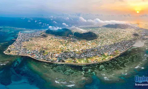Định vị du lịch biển đảo Quảng Ngãi: Cần một cú huých đủ mạnh