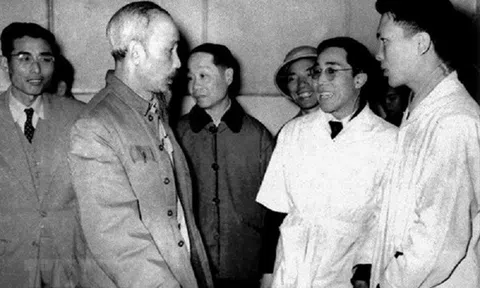 Nhân kỷ niệm 67 năm Ngày Thầy thuốc Việt Nam (27/2): Đỉnh cao và vực sâu