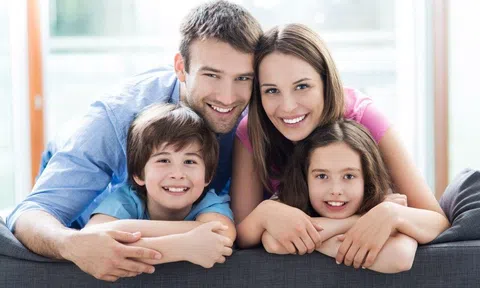 Có nên mua bảo hiểm nhân thọ cho cả gia đình không?